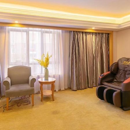 Vienna International Hotel Shanghai Pudong New International Exbition Central מראה חיצוני תמונה