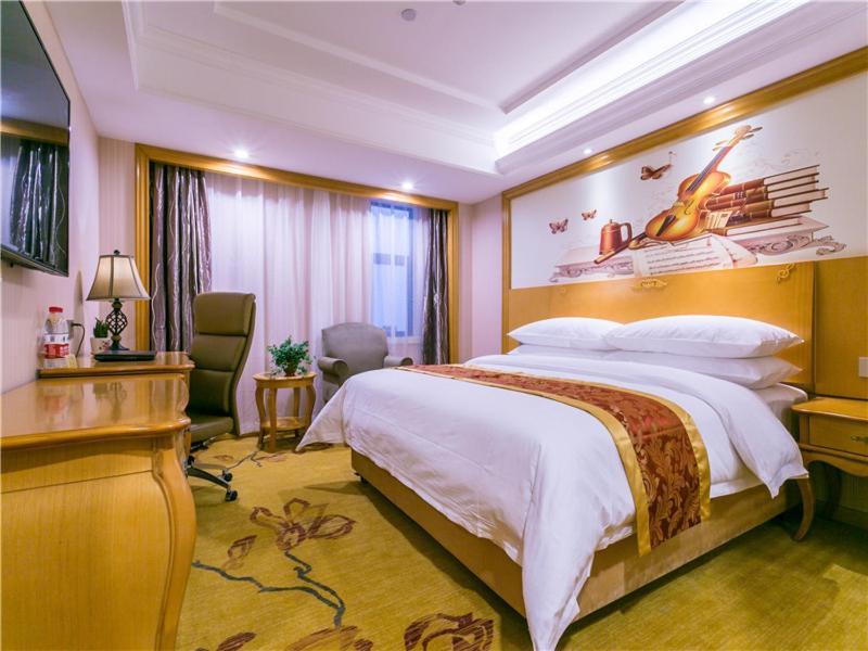 Vienna International Hotel Shanghai Pudong New International Exbition Central מראה חיצוני תמונה