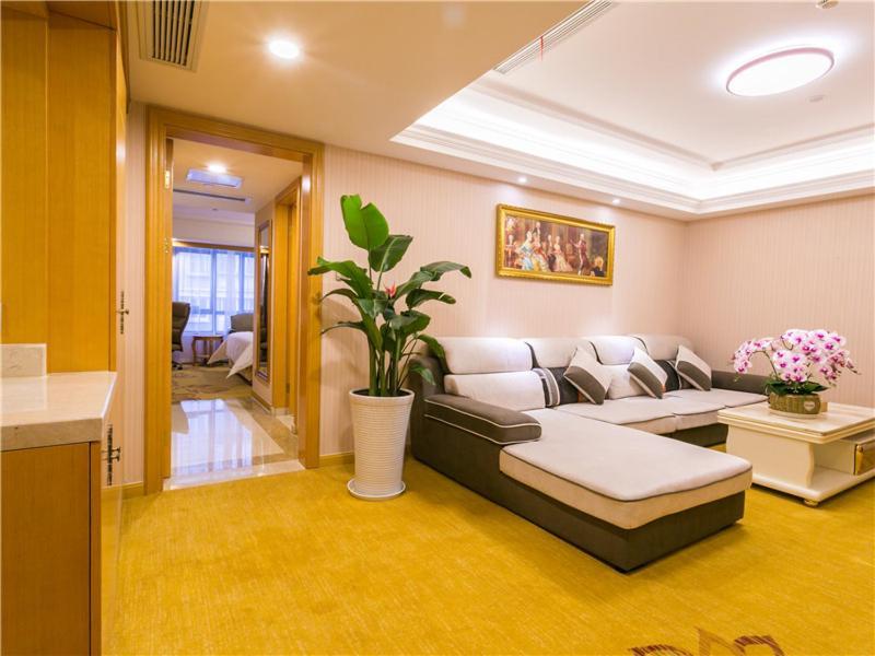 Vienna International Hotel Shanghai Pudong New International Exbition Central מראה חיצוני תמונה